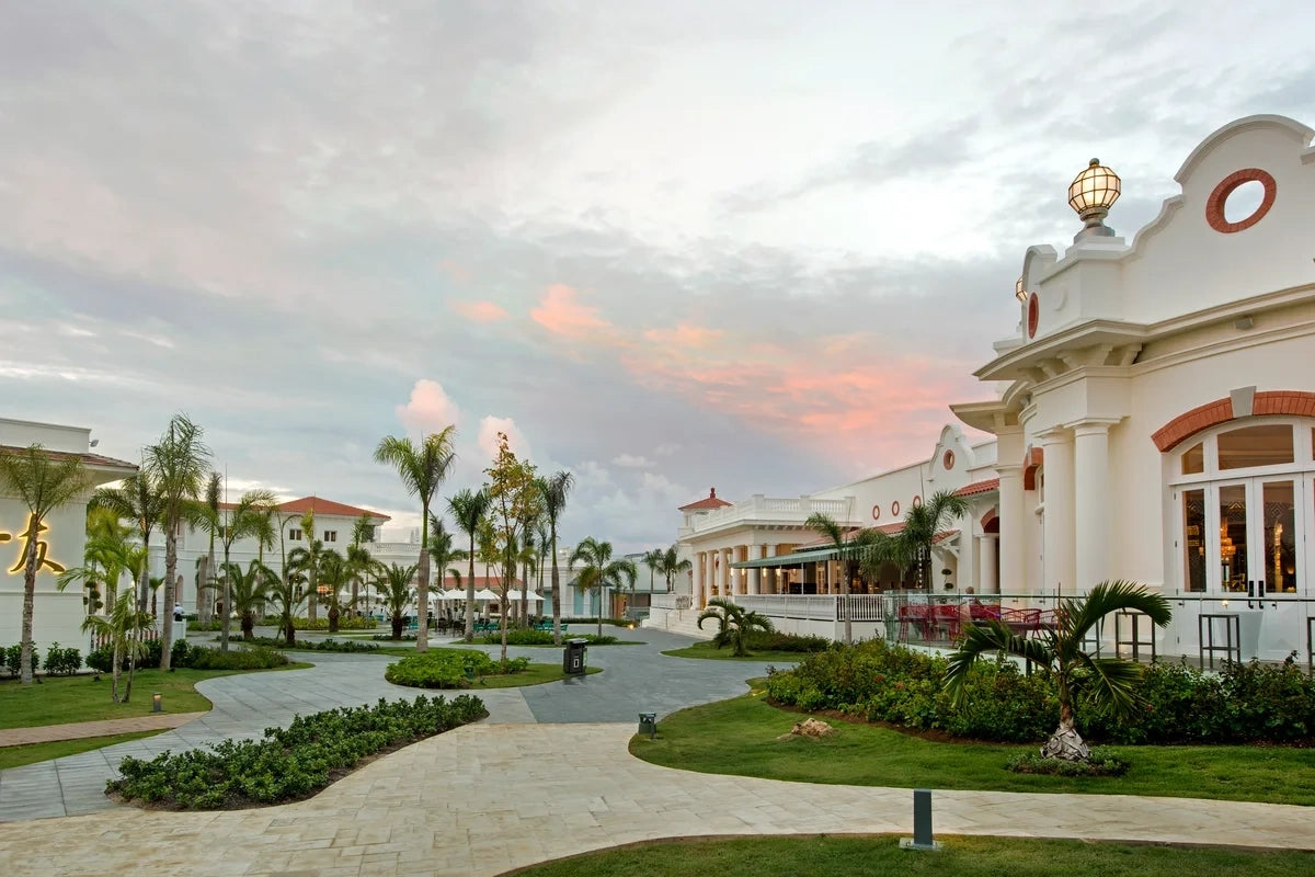 Nickelodeon Hotels &amp; Resorts Punta Cana - Todo Incluido Gourmet by Karisma