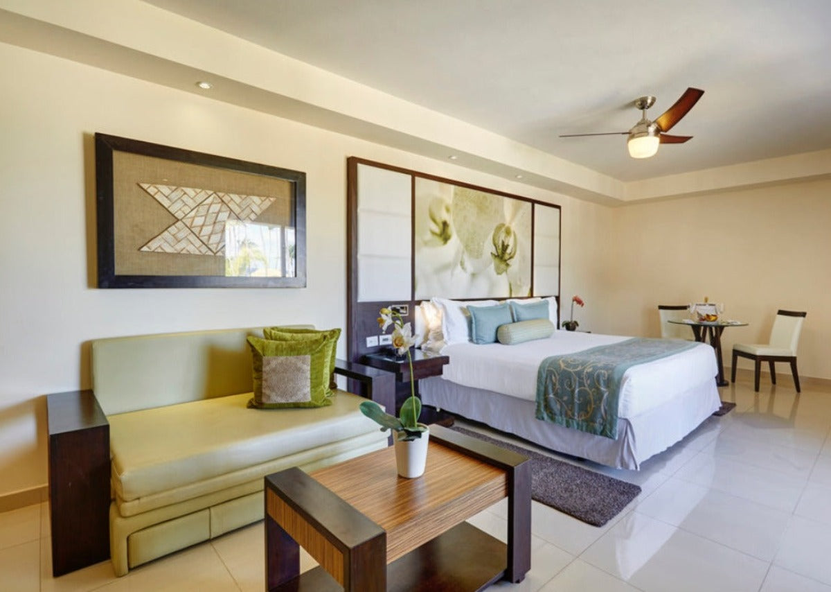 Hideaway en Royalton Punta Cana - All Inclusive Resort &amp; Casino Solo Adultos