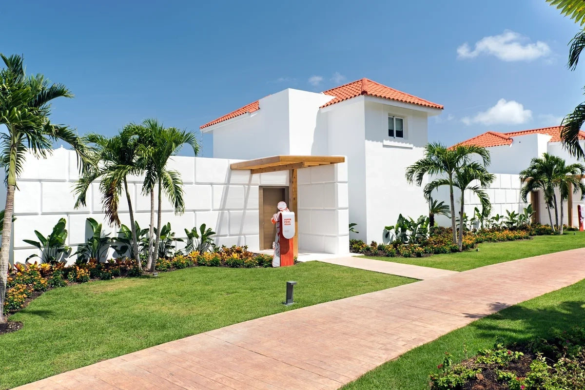 Nickelodeon Hotels &amp; Resorts Punta Cana - Todo Incluido Gourmet by Karisma