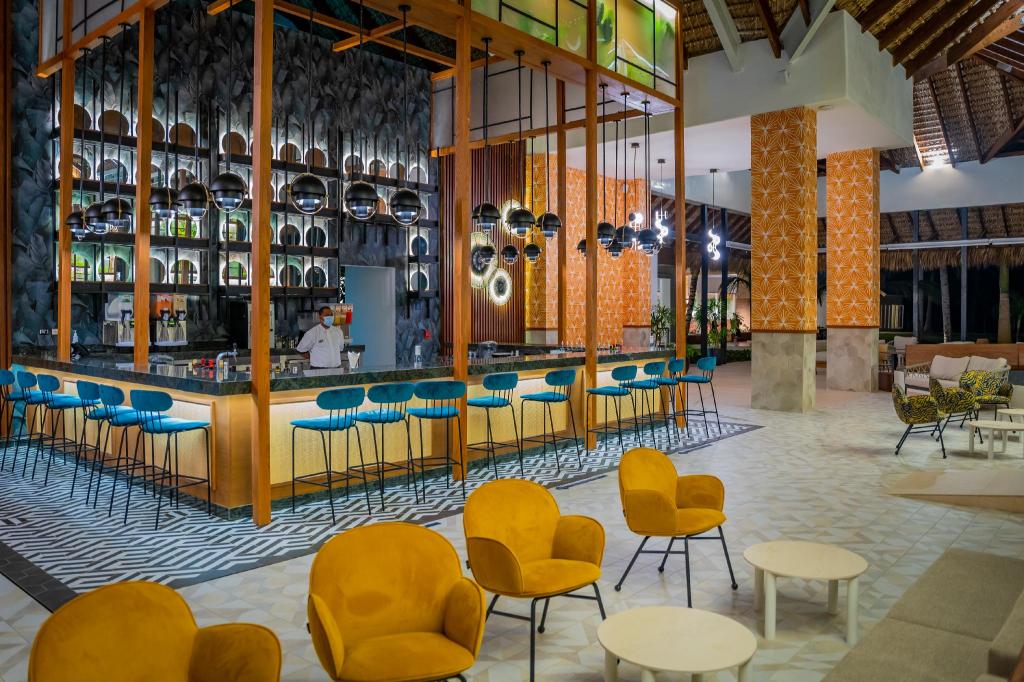 Tropical Deluxe Princess All Inclusive