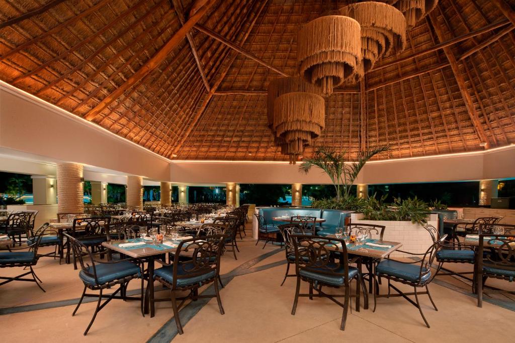 Moon Palace Cancun