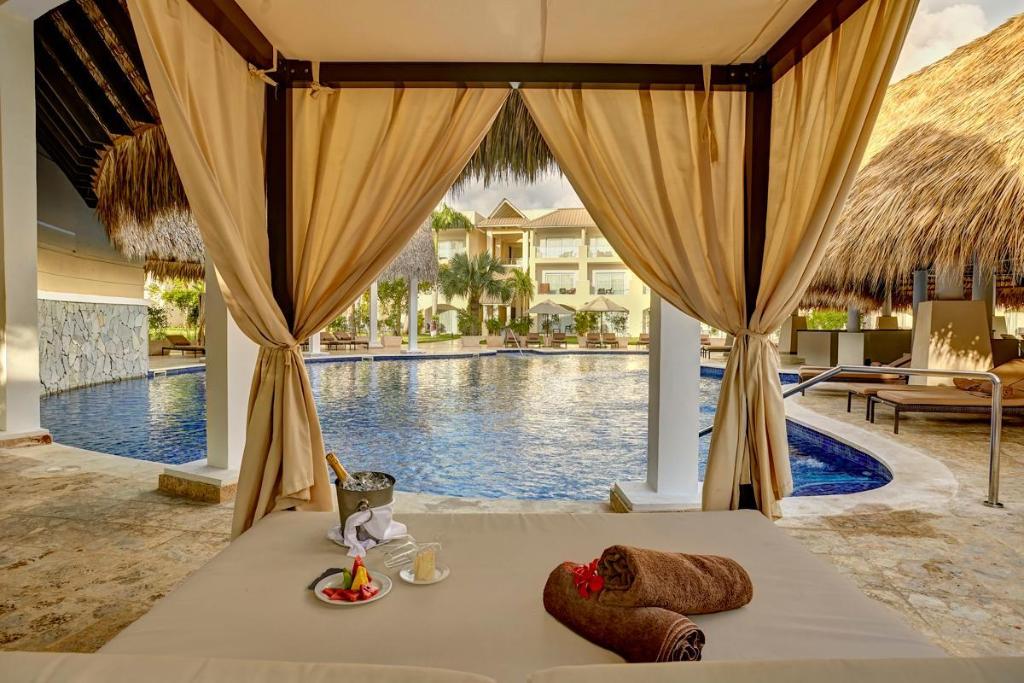 C A R I B E Family Experience At Royalton Splash Punta Cana All Inclusive Resort Casino